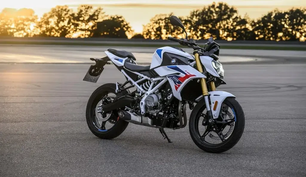BMW F 450 R BMW F 450 R