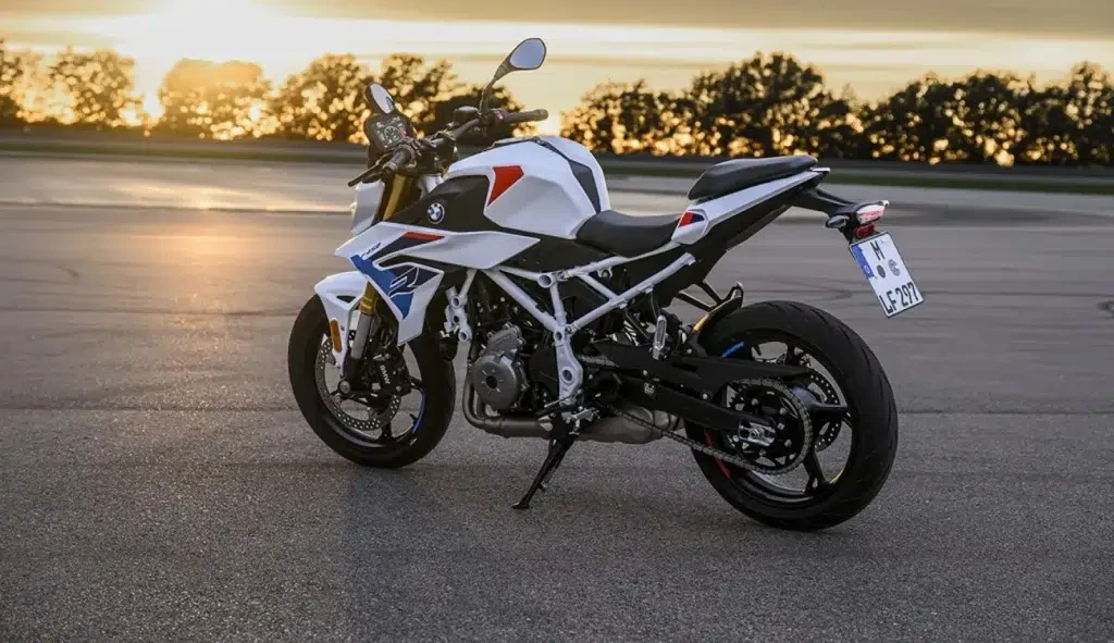 BMW F 450 R BMW F 450 R