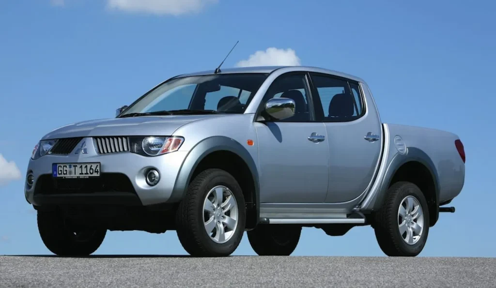 Mitsubishi L200 (2006–2015)